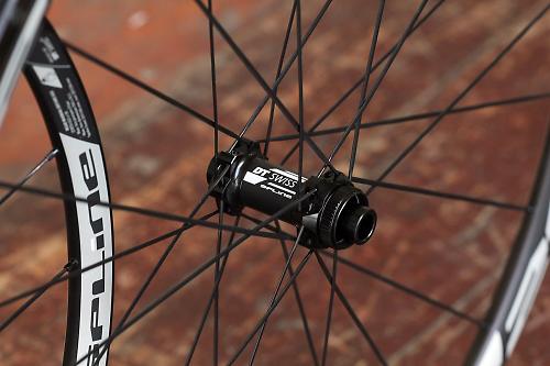 Review: DT Swiss R24 Spline db wheelset | road.cc